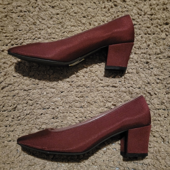 WOMENS VINTAGE DYEABLES BY HIGHLIGHTS HEELS MAROON SIZE 7 - Picture 8 of 14